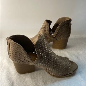 Qupid Dark Taupe Distressed Bootie